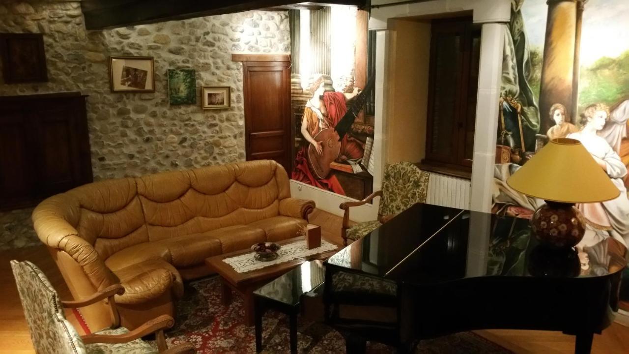 尤特普住宿加早餐旅馆 Sainte-Marie-dʼAlloix 外观 照片